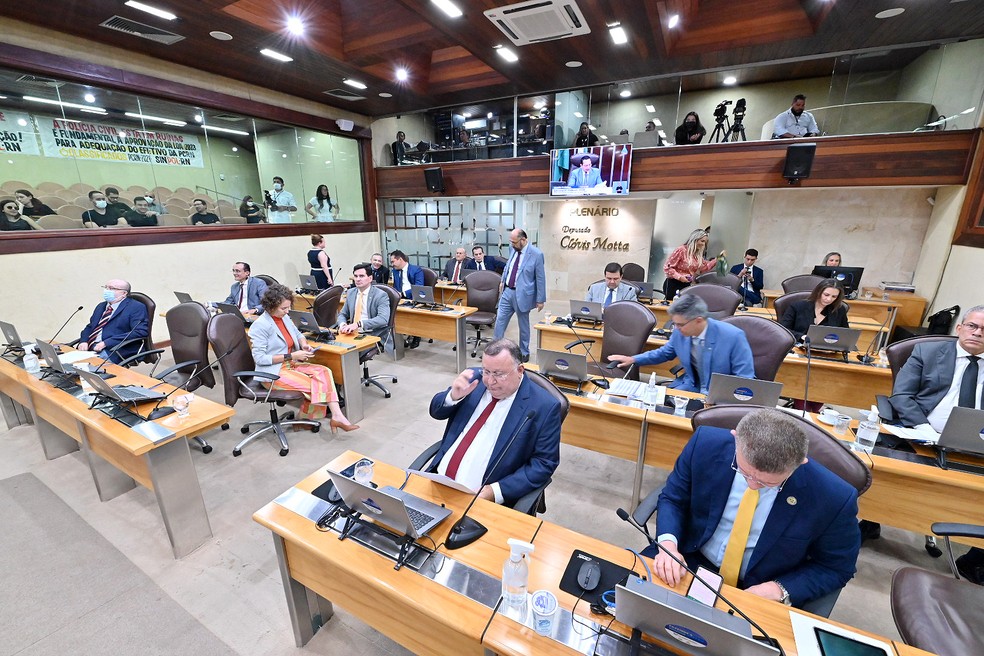 Assembleia Legislativa aprova tramitação de urgência do projeto que prevê aumento do ICMS no RN