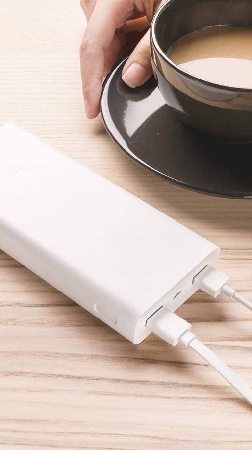 5 razões que vão te convencer a NUNCA MAIS sair de casa sem power bank
