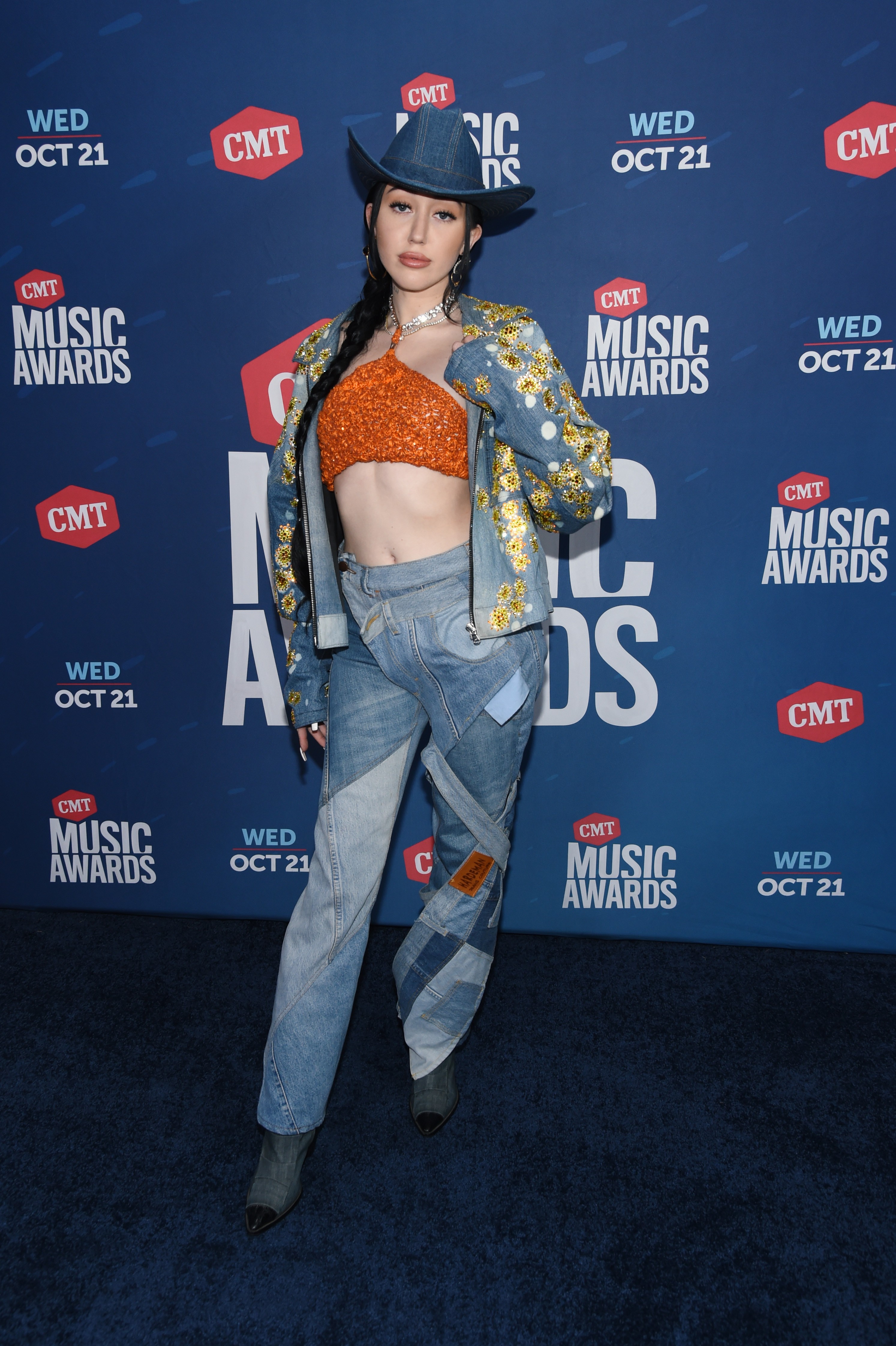 Noah Cyrus no CMT Music Awards 2020 (Foto: Getty Images)