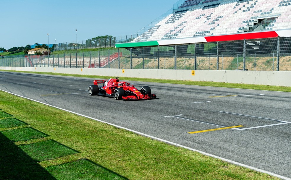 Sebastian Vettel pilota Ferrari de 2018 em teste privado em Mugello — Foto: Divulgação/Ferrari