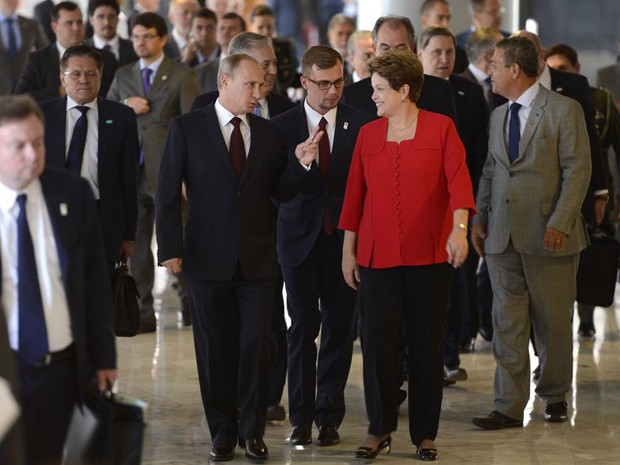 A presidente Dilma Rousseff e o presidente russo Vladimir Putin no Palácio do Planalto (Foto: Wilson Dias / Agência Brasil)