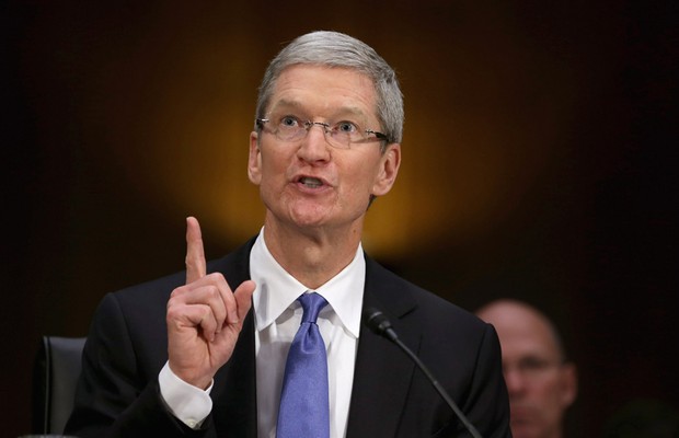 Tim Cook, CEO da Apple, durante depoimento (Foto: Getty Images)