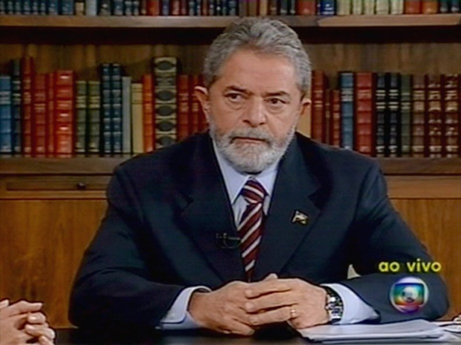 Lula em sua última entrevista como candidato ao Jornal Nacional, em 2006