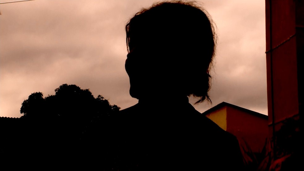 Mulher foi ameaçada pelo ex-marido em Vila Velha, no Espírito Santo — Foto: Reprodução/ TV Gazeta