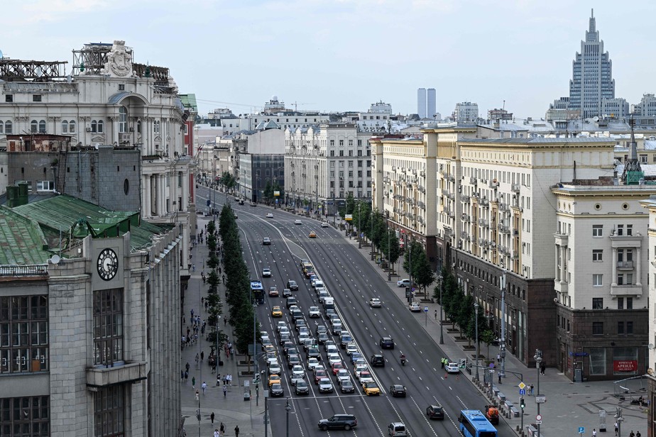 Imagem da avenida Tverskaya, na região central de Moscou