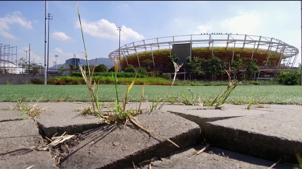 Piso solto no Parque Olímpico, na Zona Oeste do Rio (arquivo) — Foto: Danilo Pousada/ GloboNews