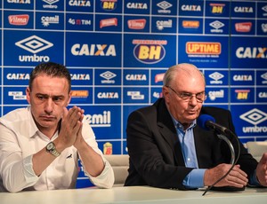 Ataque em má fase, números ruins no Mineirão e demora com reforços: os problemas do Cruzeiro