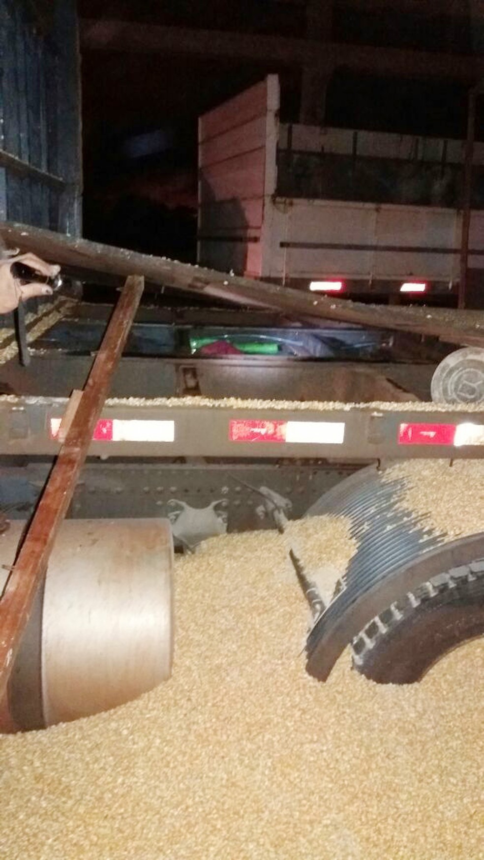 Carga de cocaína foi apreendida em Rosana (Foto: Cedida/Polícia Militar Rodoviária)