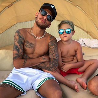 Neymar e o filho David Lucca são muito figuras!