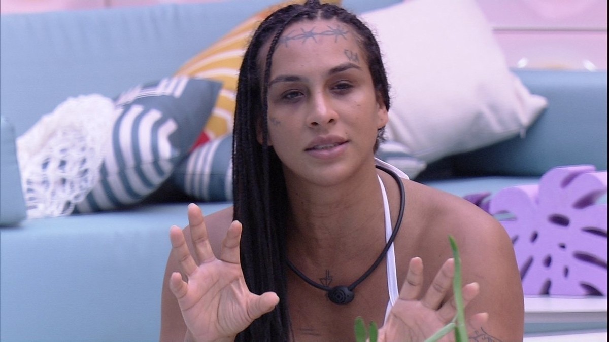 Naiara Azevedo pergunta para Linn no BBB 22: 'Qual a diferença de travesti e trans?' - gshow
