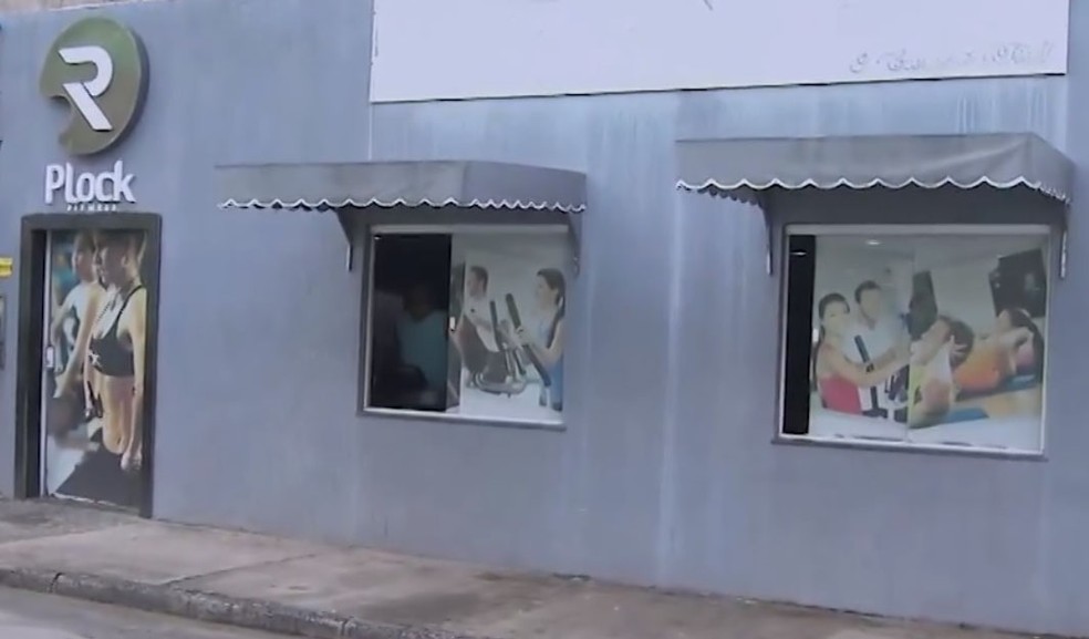 Estabelecimento fica na Rua Alcione Dias, na região do Vale dos Rios. Caso ocorreu nesta quarta-feira (14), por volta das 5h30. — Foto: Reprodução / TV Bahia