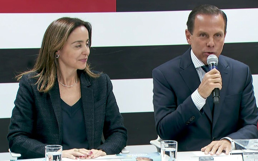 Lia Porto, nova procuradora-geral de São Paulo, ao lado do governador eleito João Doria — Foto: Reprodução/TV Globo