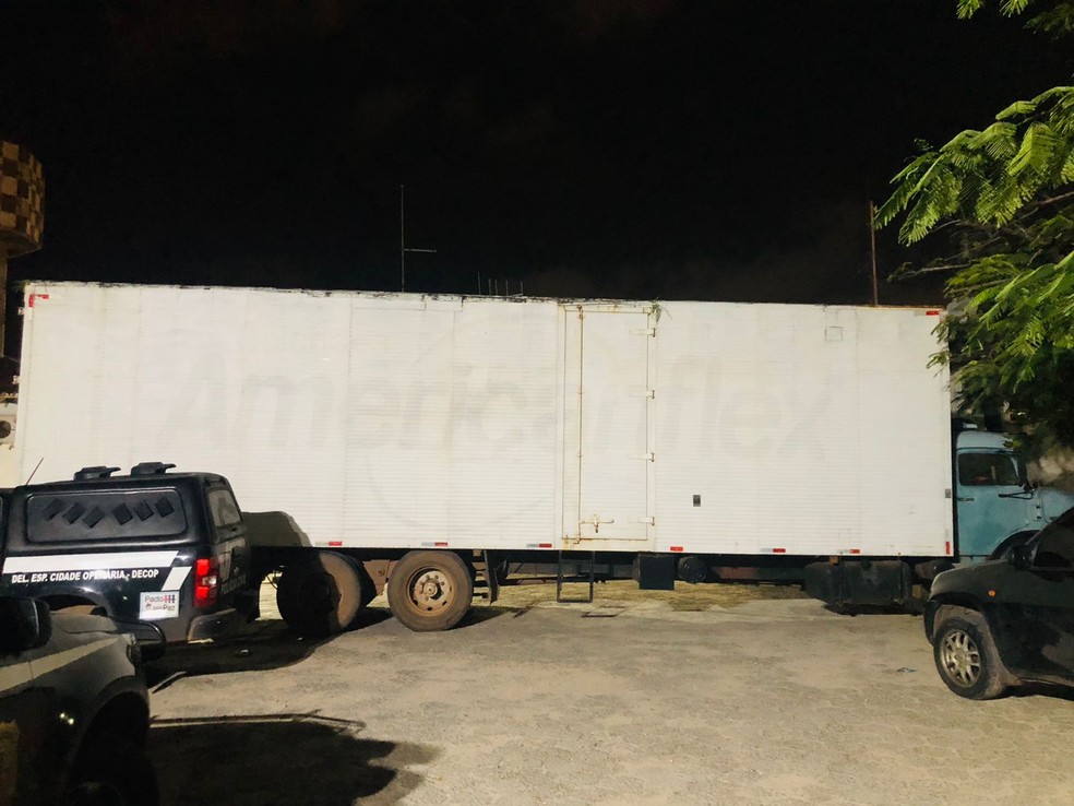 Carga de cigarros contrabandeados é a apreendida na zona rural de São Luís — Foto: Divulgação/Polícia Civil do Maranhão