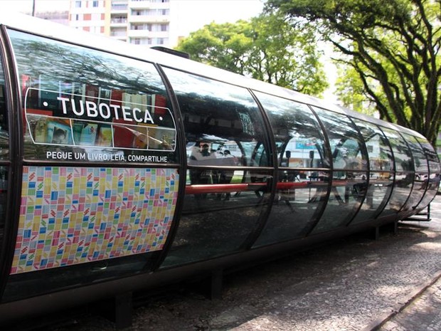 Ícones de Curitiba, estações-tubo ganham decoração especial para as festas  de fim de ano - Portal do Servidor de Curitiba