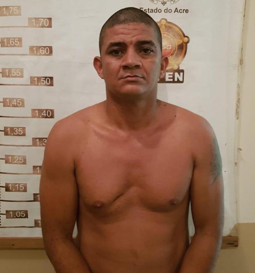 Preso conseguiu fugir e polícia faz buscas por ele  — Foto: Divulgação/Iapen-AC