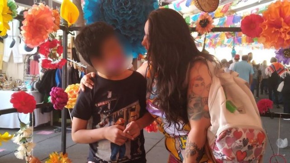 Padilla era mãe e cuidadora de seu filho de 11 anos, diagnosticado com autismo — Foto: Twitter via BBC