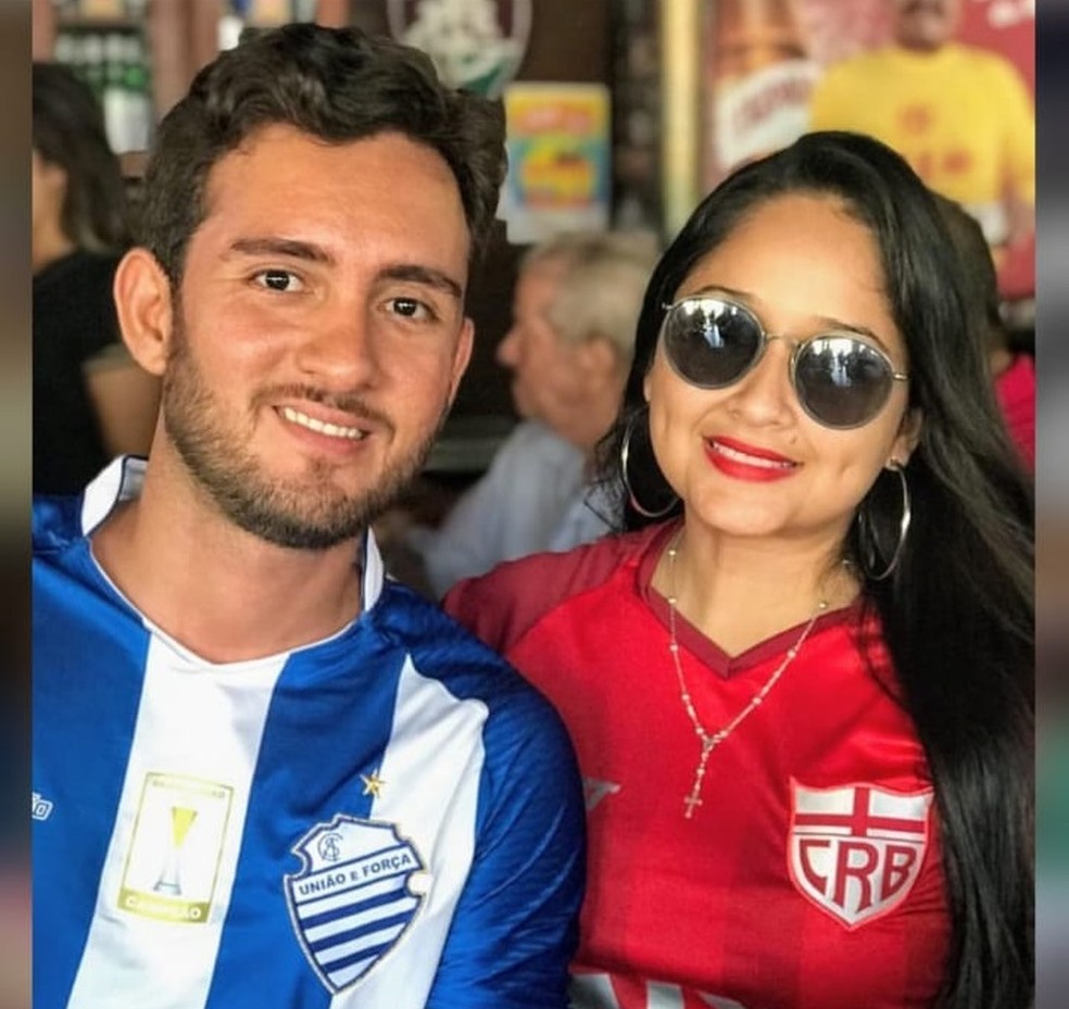 A rivalidade não abala o casal, garante Kayty — Foto: Reprodução/Instagram