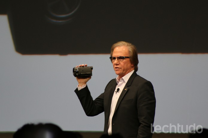 4K HandyCam é a nova câmera de mão da Sony com capacidade de gravação em resolução UHD (Foto: Fabrício Vitorino/TechTudo)