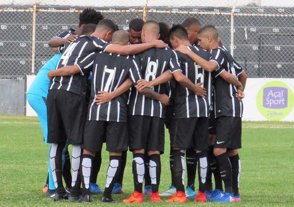 Corinthians empata com Goiás e cai na primeira fase do Brasileiro sub-20