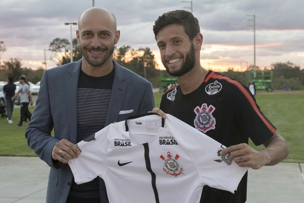 Raio-X do reforço: virtudes e defeitos de Juninho Capixaba, lateral do Corinthians
