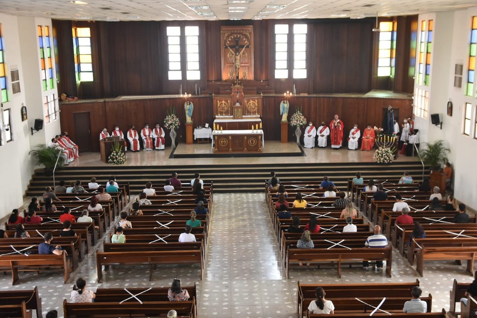 Arcebispo anunciou a criação e instalação Santuário Arquidiocesano Senhor do Bonfim, em Bocaiuva, nesta terça (14)  — Foto: Laura Tupinambá