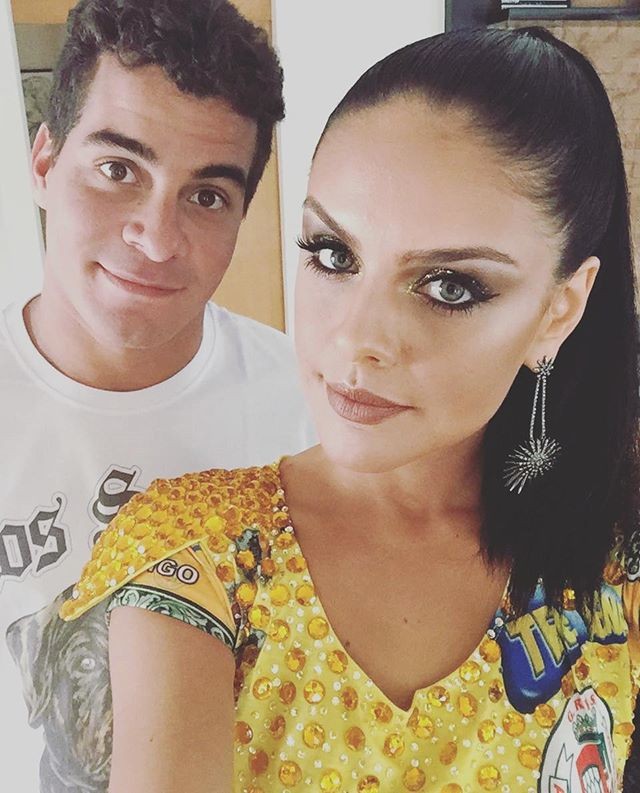 Thiago Martins e Paloma Bernardi (Foto: Reprodução / Instagram)