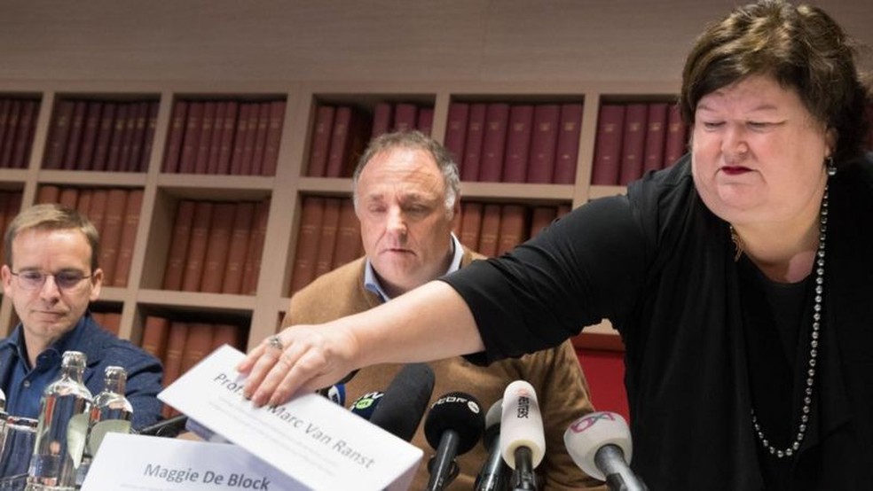 Por mais de um ano, Marc Van Ranst tem sido o rosto público da resposta científica da Bélgica à covid-19 — Foto: Getty Images/BBC