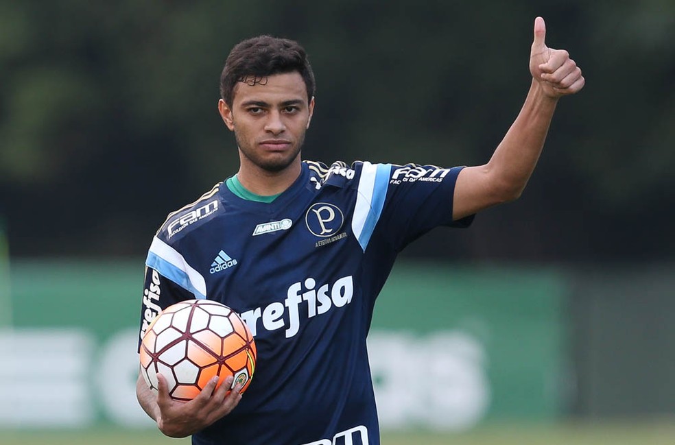 Cleiton Xavier em sua última passagem pelo Palmeiras — Foto: César Greco / Ag. Palmeiras / Divulgação
