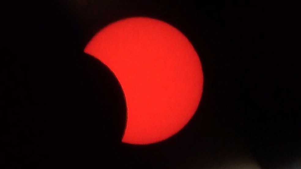 Eclipse solar visto no Acre â Foto: Jhonatas FabrÃ­cio/G1 Acre