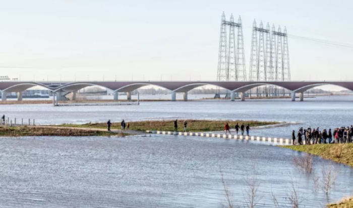 Ponte Zalige (Foto: Rutger Hollander/Cortersia do NEXT Architects)