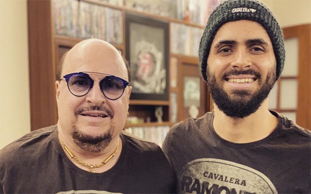 Pepê Santos com o pai, Paulinho, vocalista do Roupa Nova (Foto: Reprodução/Instagram)