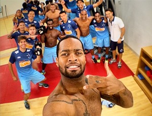 zagueiro Dedé Cruzeiro (Foto: Reprodução \Instagram)