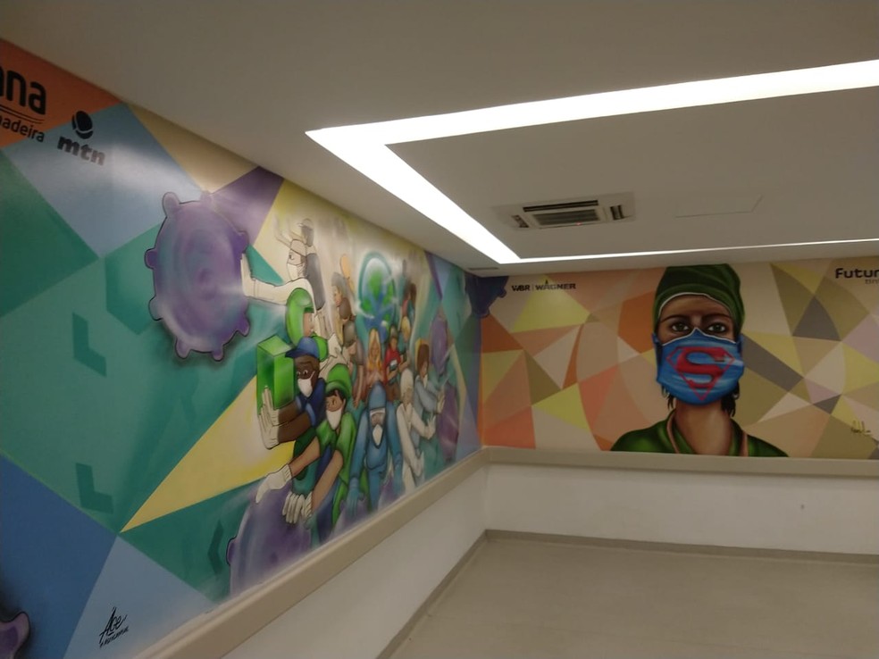 Painel feito na área interna do Hospital das Clínicas. — Foto: Arquivo Pessoal