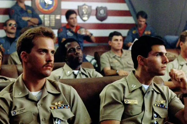 Anthony Edwards em cena de Top Gun: Ases Indomáveis (1986) (Foto: Reprodução)