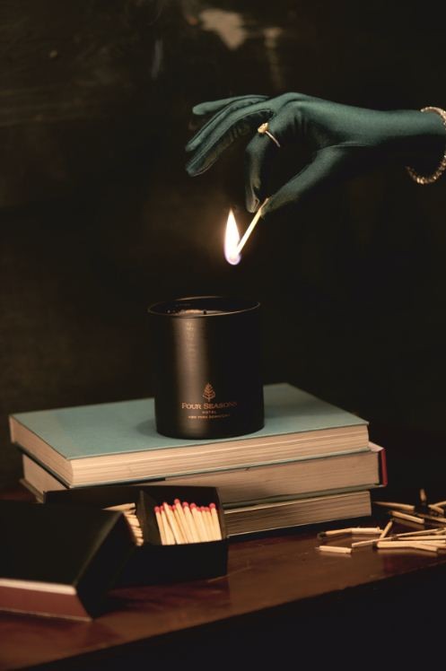 Saiba como perfumar a casa com velas aromatizadas (Foto: Nicole Fialdini/Arquivo Vogue)
