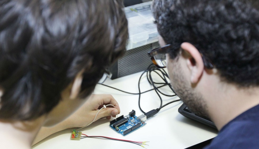 Fortaleza recebe o evento mundial Arduino Day | Ensinando e Aprendendo | G1