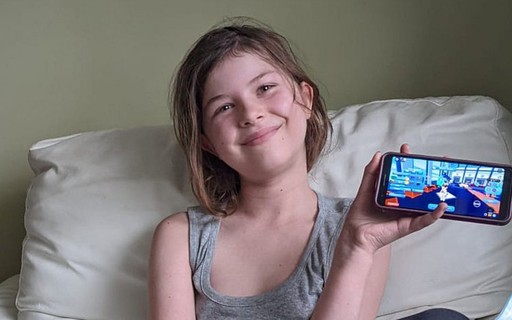 Menino de 7 anos gasta mais de R$ 9 mil reais em uma hora de jogo pelo  celular - Revista Crescer, Educação