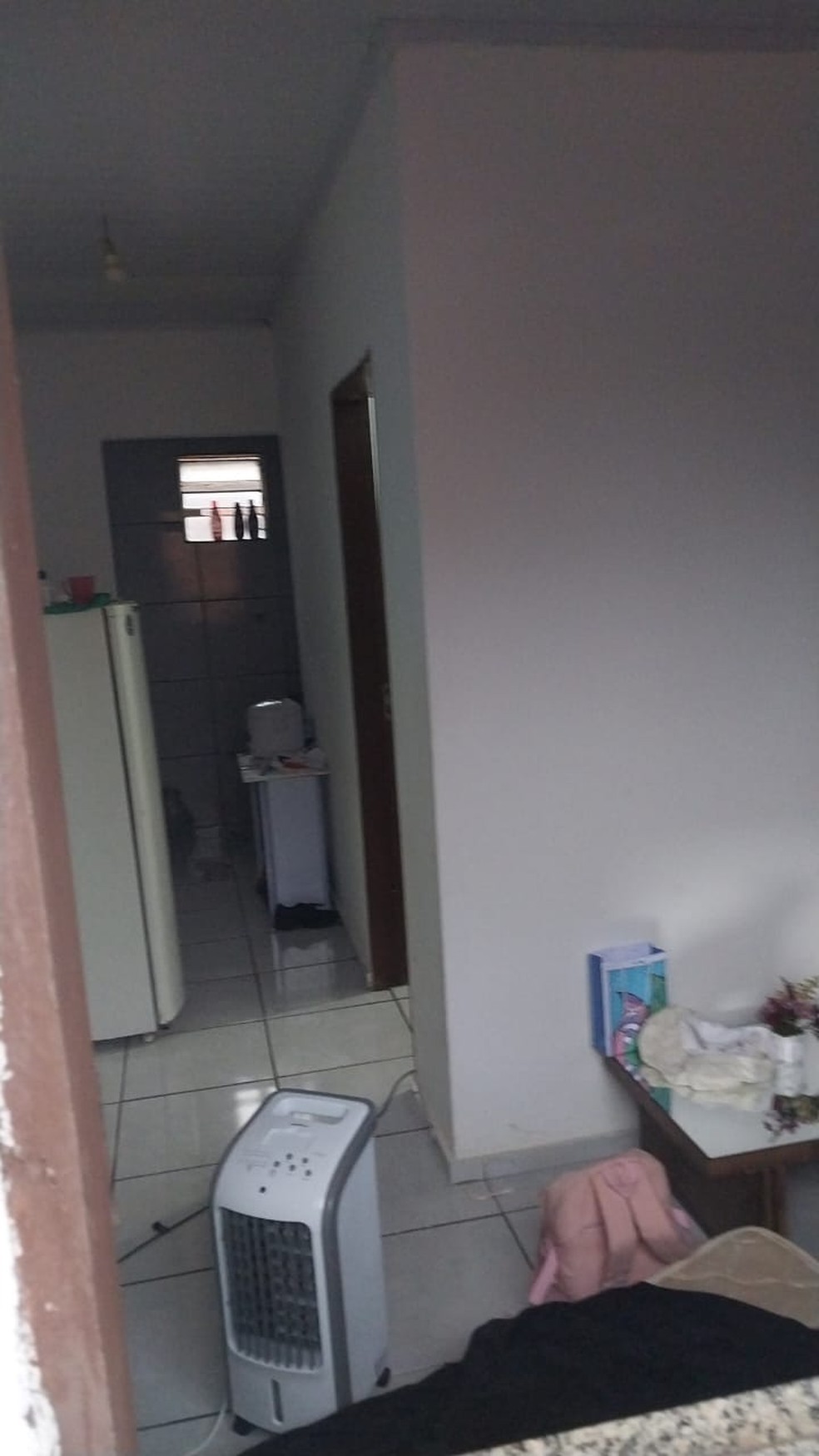 A menina era mantida em uma quitinete — Foto: Divulgação Polícia Civil do Maranhão