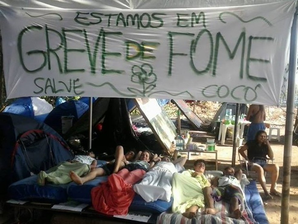 Gurda municipais atuaram no caso para retirar manifestantes que ocupavam o Parque do Cocó (Foto: André Teixeira/G1)