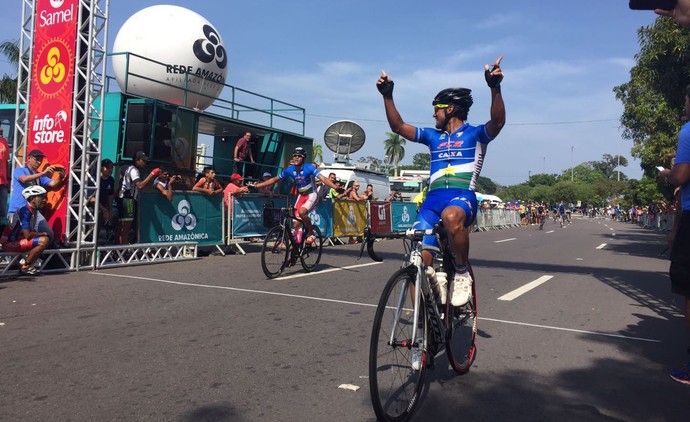 Ciclísticas Archer Pinto 2016 vencedor elite aguinaldo (Foto: Gabriel Mansur)