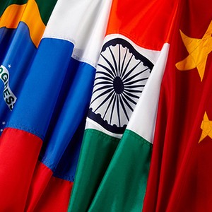 Bandeiras dos países Bric: Brasil, Rússia, Índia e China (Foto: Getty Images)