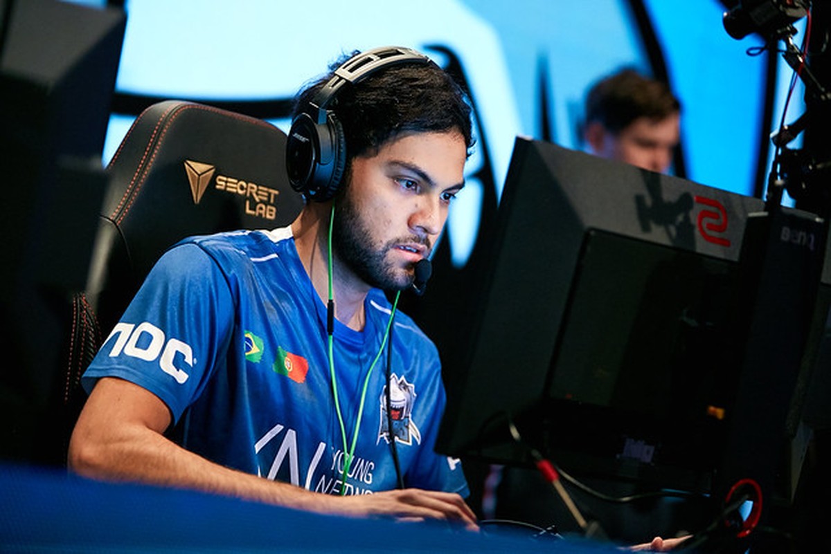 Run cs. Фото MIBR 2022. MIBR Holo. MIBR Team Itau e-Sport