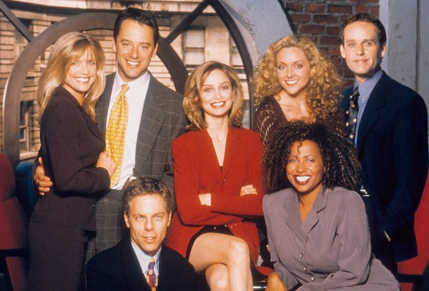 ALLY MCBEAL, Courtney Thorne-Smith, Gil Bellows, Greg Germann, Calista Flockhart, JaneKrakowski, Lisa Nicole Carson, Peter McNicol, 1997-2002. TM and Copyright © 20th Century Fox Film Corp. All rights reserved. Courtesy: Everett Collection (Foto: ©20thCentFox/Courtesy Everett Collection)