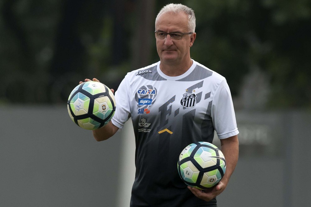 Presidente elogia Dorival após reunião com o diretor de futebol, mas fala em outras opções no São Paulo