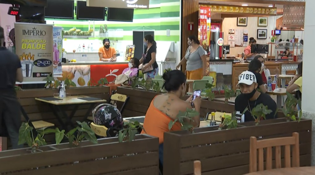 Shopping em Barretos abre vagas temporárias de emprego; veja como participar
