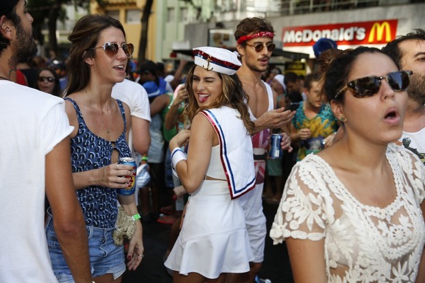 Fernanda Paes Leme no Bloco da Preta Gil no Rio de Janeiro (Foto: Felipe Panfili/AgNews)