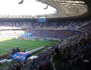 Venda de ingressos para o jogo entre Cruzeiro e Vitória prossegue até quinta