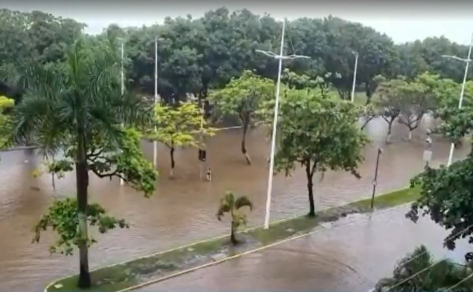 Prefeitura de Ilhéus decreta situação de emergência por causa da chuva; cidade registrou alagamentos e deslizamentos 