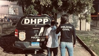 Homem se entrega e confessa à polícia do ES que matou ex-mulher a facadas por estar 'cego de raiva'