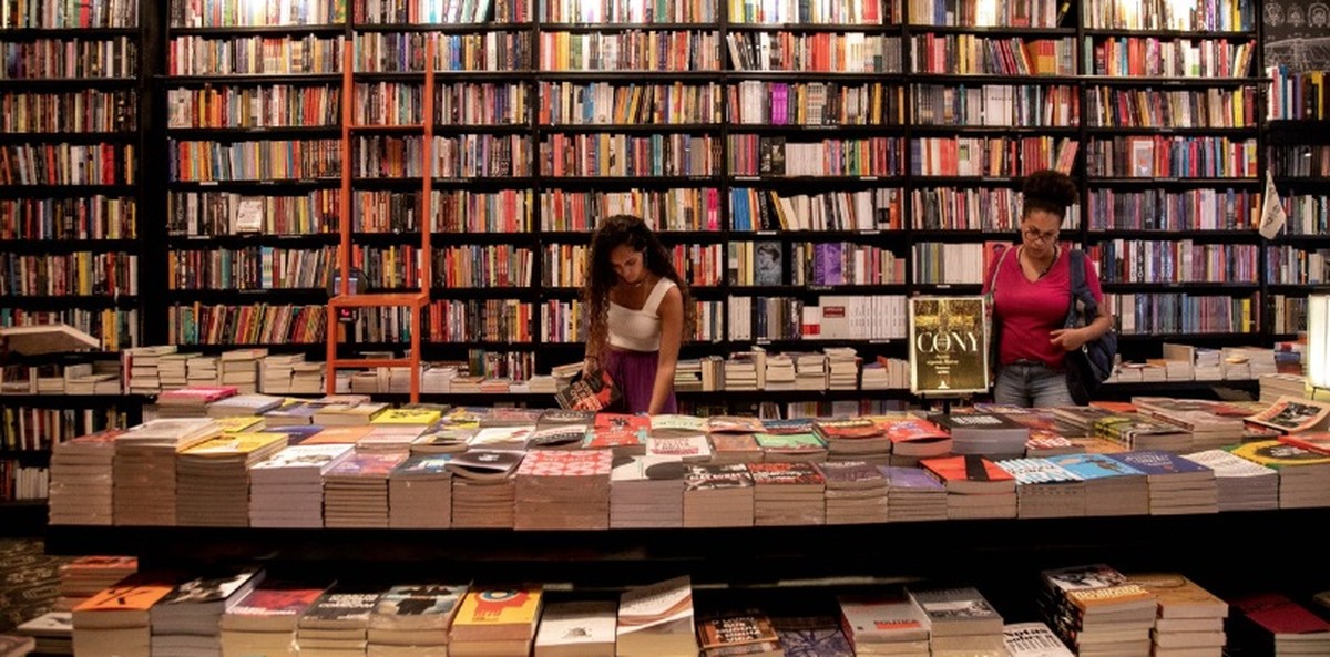 Brasil ganha 100 novas livrarias desde 2021, com avanço fora do eixo ...